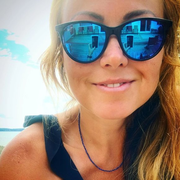 Maui Jim GLORY GLORY in Transparent Grey w/ Blue Hawaii Lens